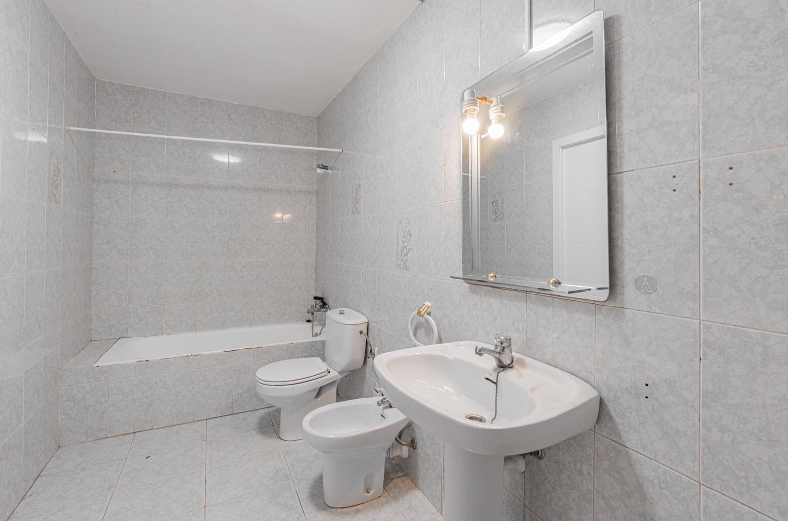 3 soveværelse Semi-Rækkehus til salg i Sa Cabaneta / La Cabaneta med garage - € 689.000 (Ref: 9441385)