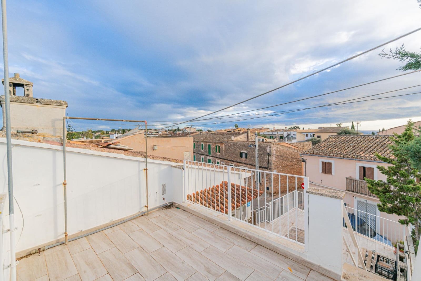 3 soveværelse Semi-Rækkehus til salg i Sa Cabaneta / La Cabaneta med garage - € 689.000 (Ref: 9441385)