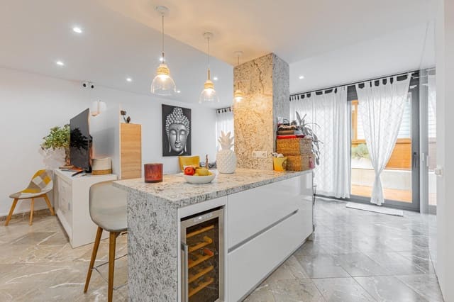 4 Zimmer Reihenhaus zu verkaufen in Lloseta mit Garage - 629.900 € (Ref: 9470415)