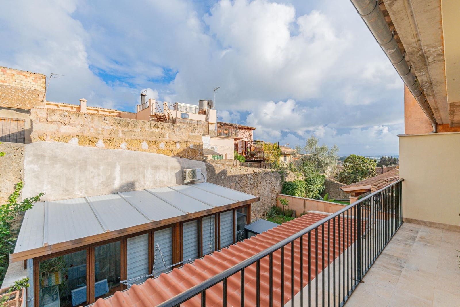 4 quarto Moradia em Banda para venda em Lloseta com garagem - 629 900 € (Ref: 9470415)