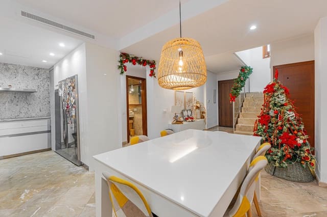 4 quarto Moradia em Banda para venda em Lloseta com garagem - 599 900 € (Ref: 9470415)