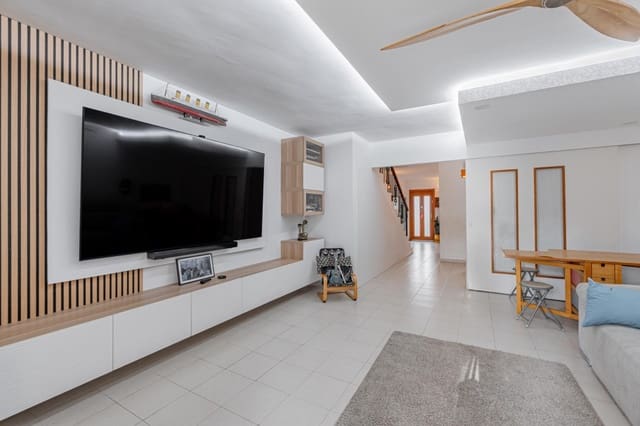 3 camera da letto Villetta a Schiera in vendita in Palma de Mallorca con garage - 479.000 € (Rif: 9470416)