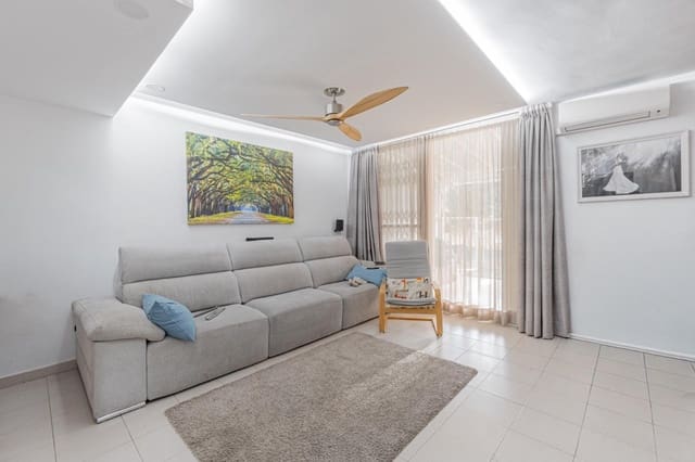 3 camera da letto Villetta a Schiera in vendita in Palma de Mallorca con garage - 479.000 € (Rif: 9470416)