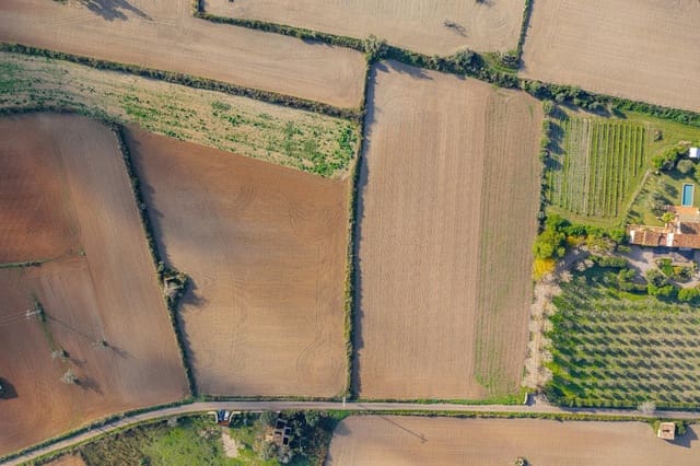 Rakentamaton maa myytävänä paikassa Lloret de Vista Alegre - 249 000 € (Ref: 9474225)