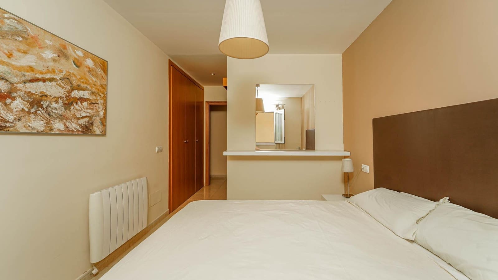 3 bedroom Flat for rent in Llucmajor - € 1,350 (Ref: 9488364)