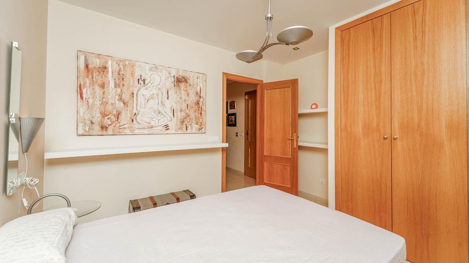 3 bedroom Flat for rent in Llucmajor - € 1,350 (Ref: 9488364)