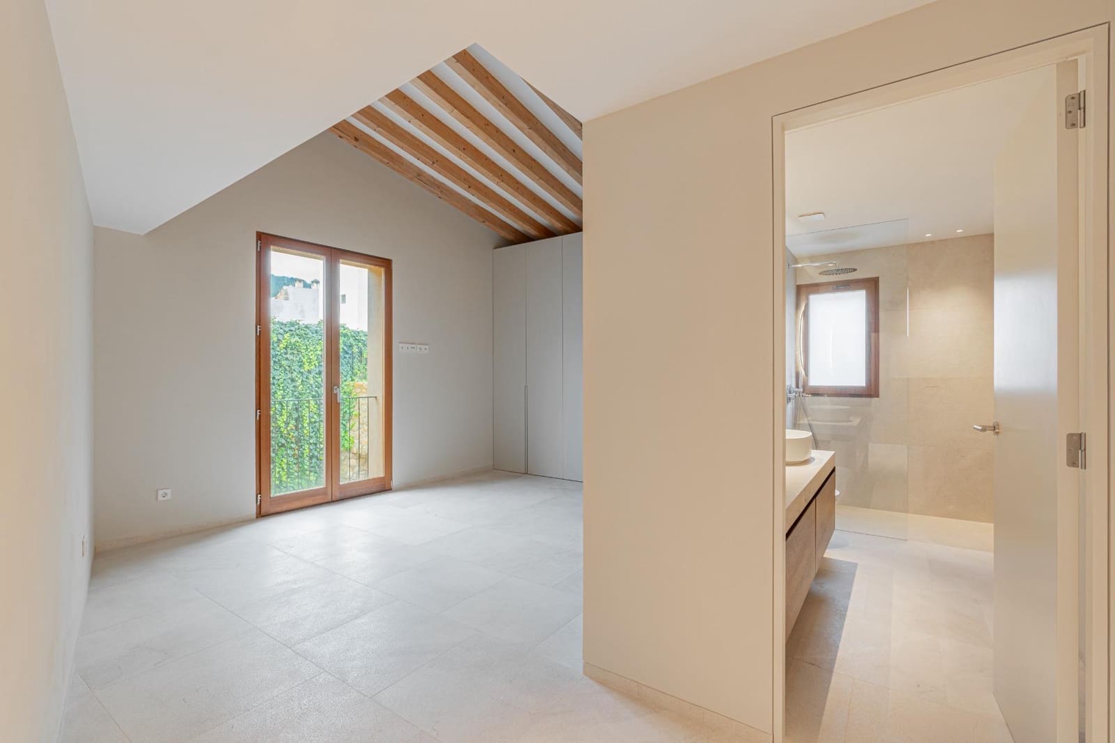 Adosado de 3 habitaciones en Mancor de la Vall en venta con piscina - 875.000 € (Ref: 9513453)