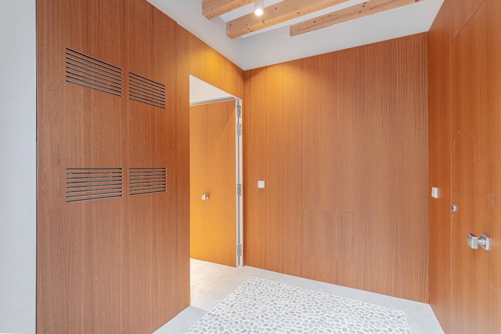 Adosado de 3 habitaciones en Mancor de la Vall en venta con piscina - 875.000 € (Ref: 9513453)