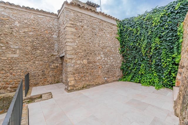 3 sypialnia Dom szeregowy na sprzedaż w Mancor de la Vall z basenem - 875 000 € (Ref: 9513453)