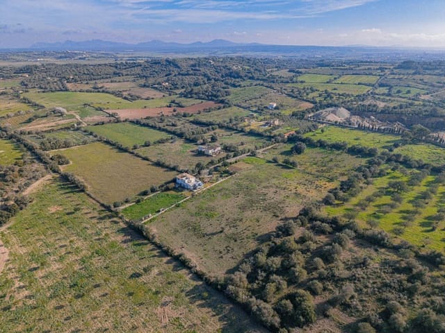 6 slaapkamer Finca/Landhuis te koop in Sineu met garage - € 640.000 (Ref: 9530620)