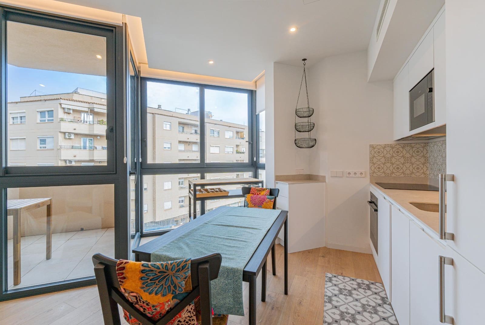 1 quarto Apartamento para arrendar em Palma de Mallorca com piscina - 1 350 € (Ref: 9533813)
