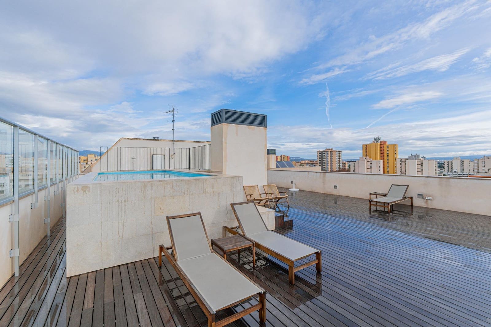 1 quarto Apartamento para arrendar em Palma de Mallorca com piscina - 1 350 € (Ref: 9533813)