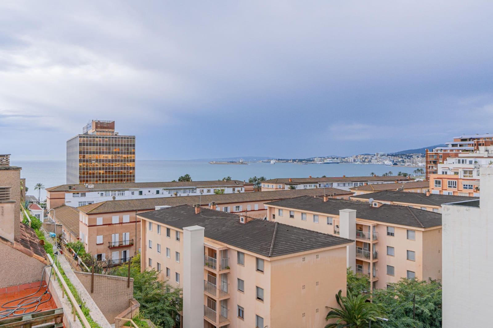 1 quarto Apartamento para arrendar em Palma de Mallorca com piscina - 1 350 € (Ref: 9533813)