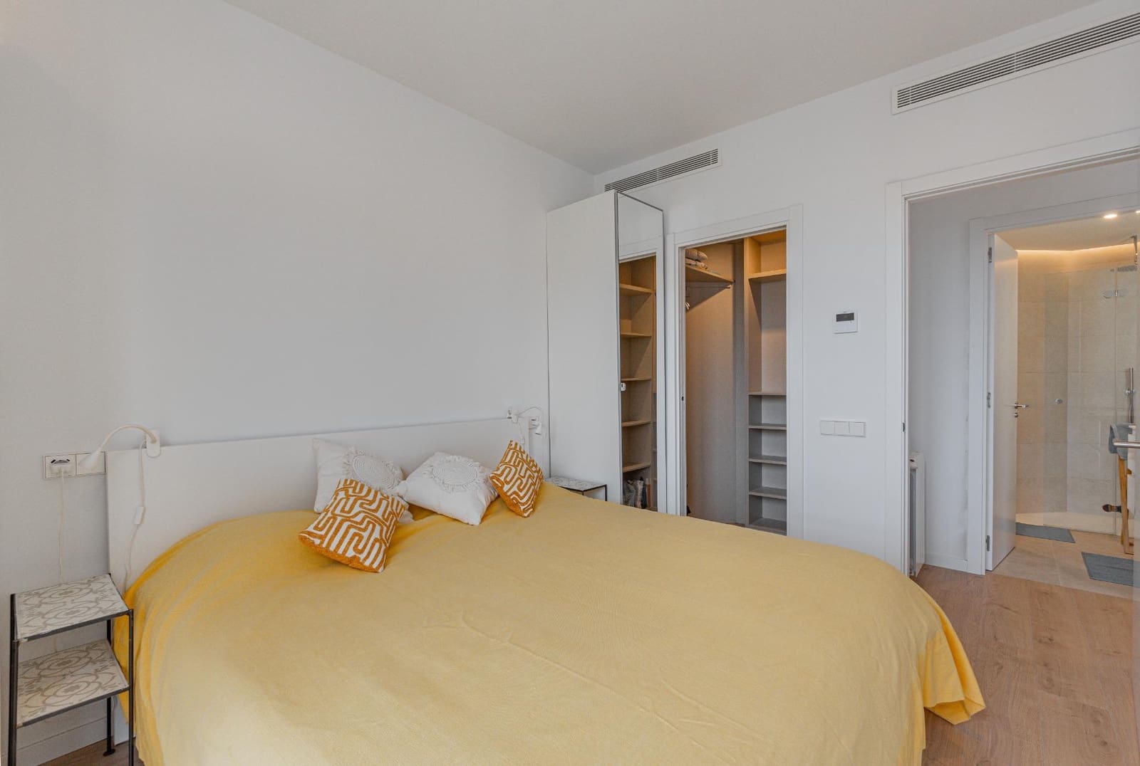 1 quarto Apartamento para arrendar em Palma de Mallorca com piscina - 1 350 € (Ref: 9533813)