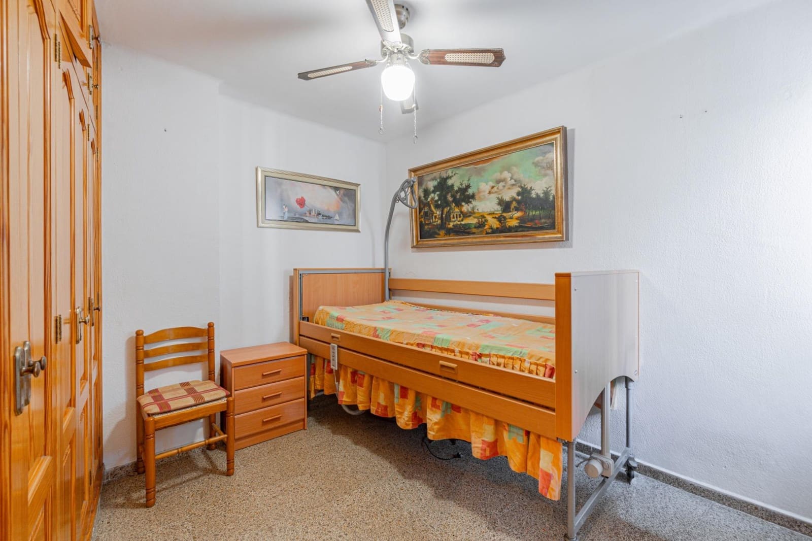 4 quarto Apartamento para venda em Coll d'en Rabassa com garagem - 375 000 € (Ref: 9565304)