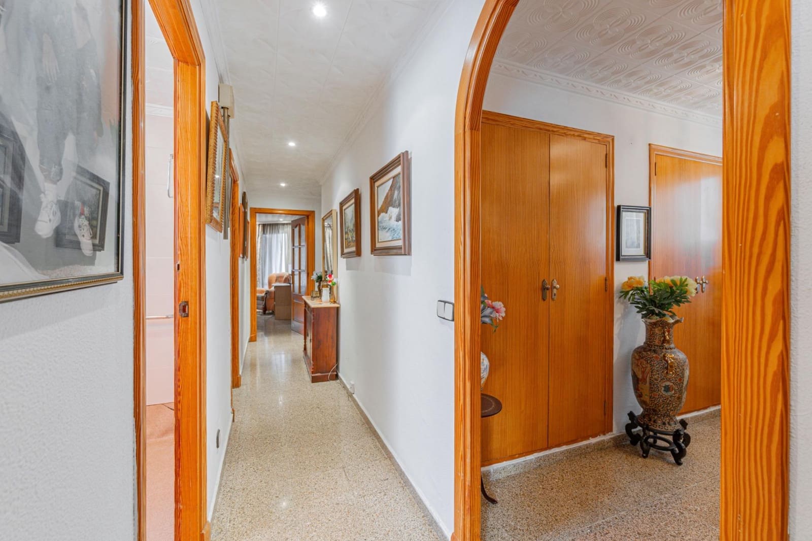 4 quarto Apartamento para venda em Coll d'en Rabassa com garagem - 375 000 € (Ref: 9565304)