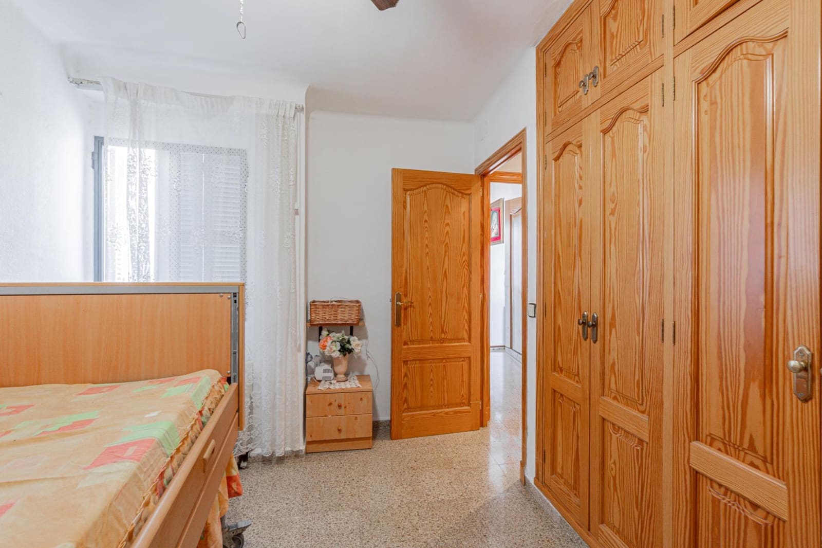 4 quarto Apartamento para venda em Coll d'en Rabassa com garagem - 375 000 € (Ref: 9565304)