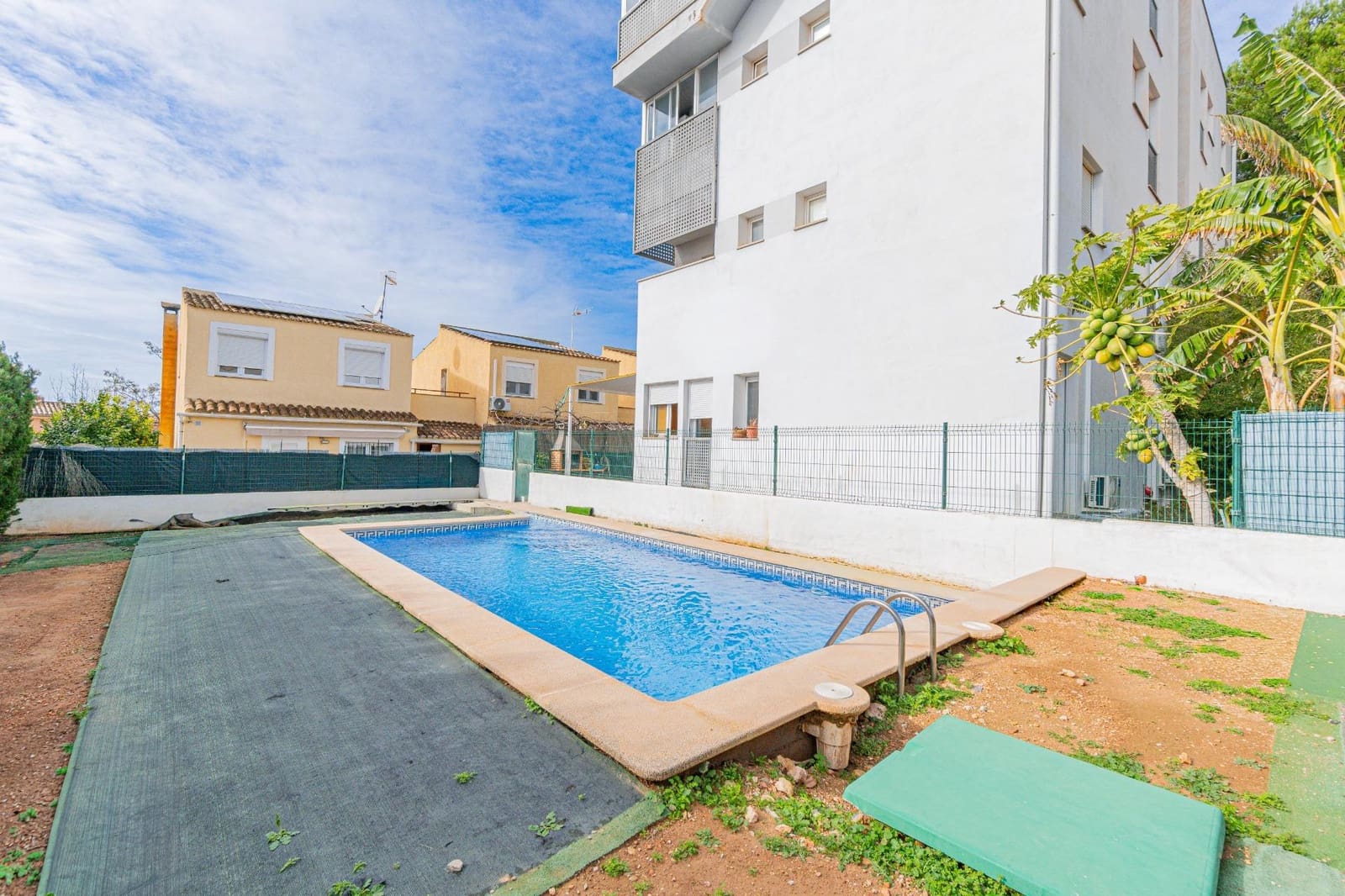 3 slaapkamer Flat te koop in Son Ferrer met zwembad - € 499.000 (Ref: 9568714)