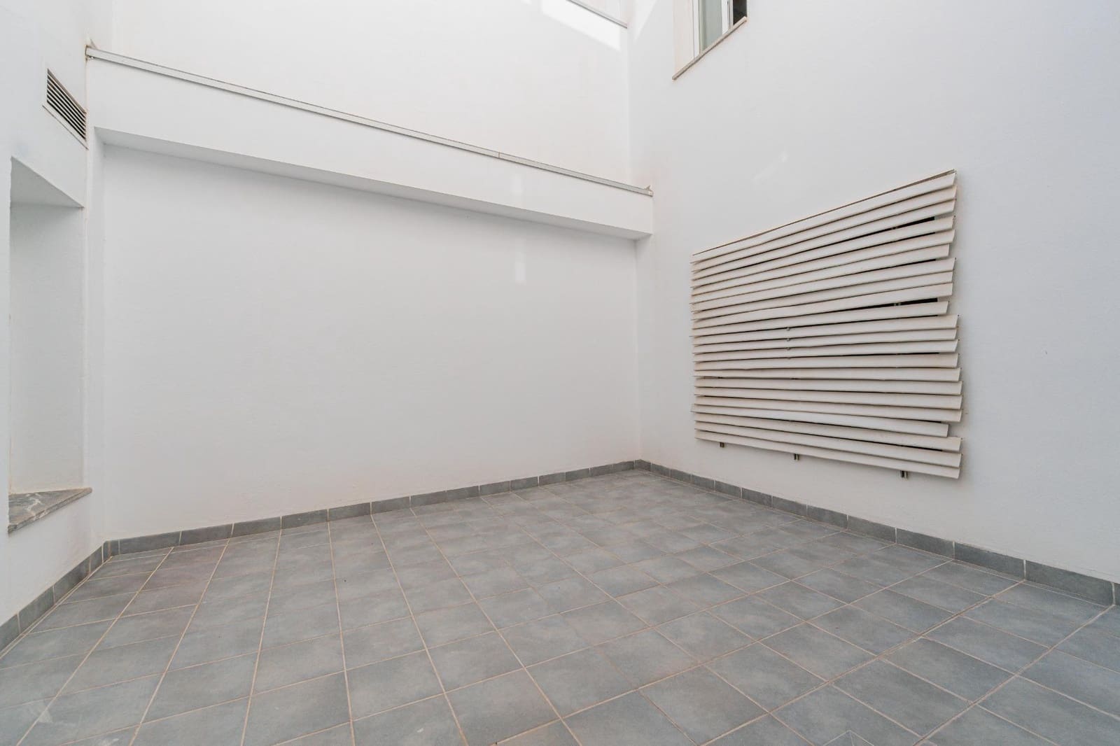 Gewerbe zu vermieten in Sa Pobla - 1.400 € (Ref: 9571227)