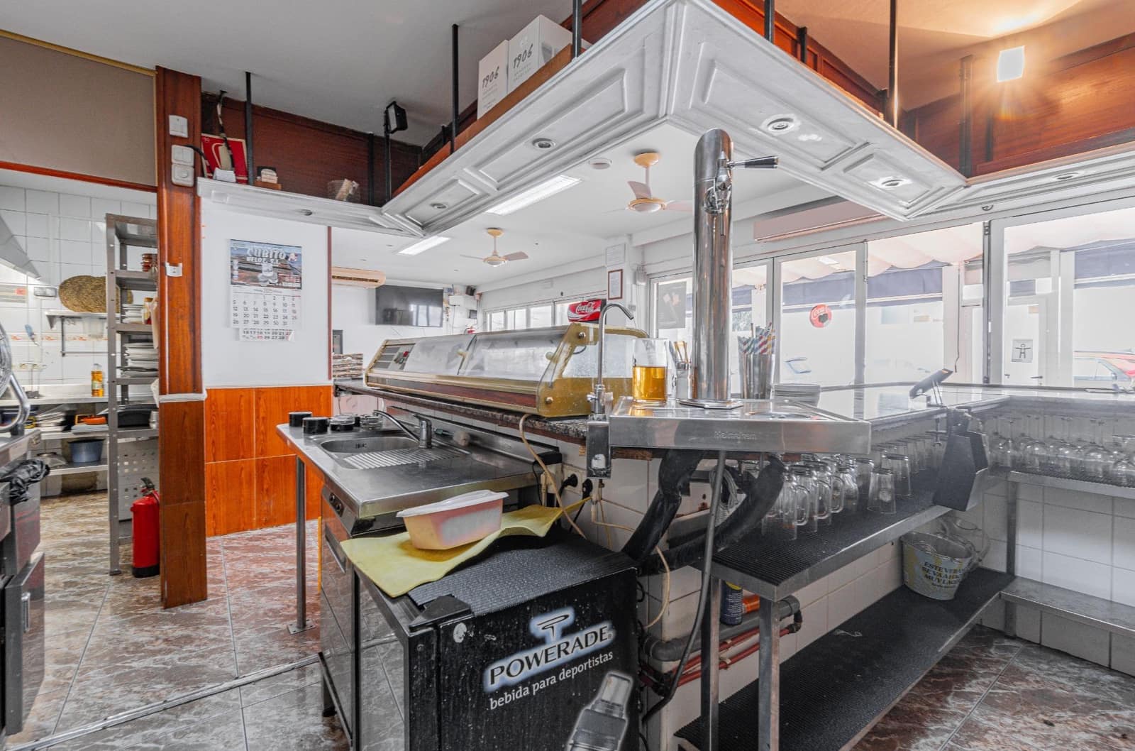 Commercial for rent in Son Ferrer - € 1,200 (Ref: 9605017)