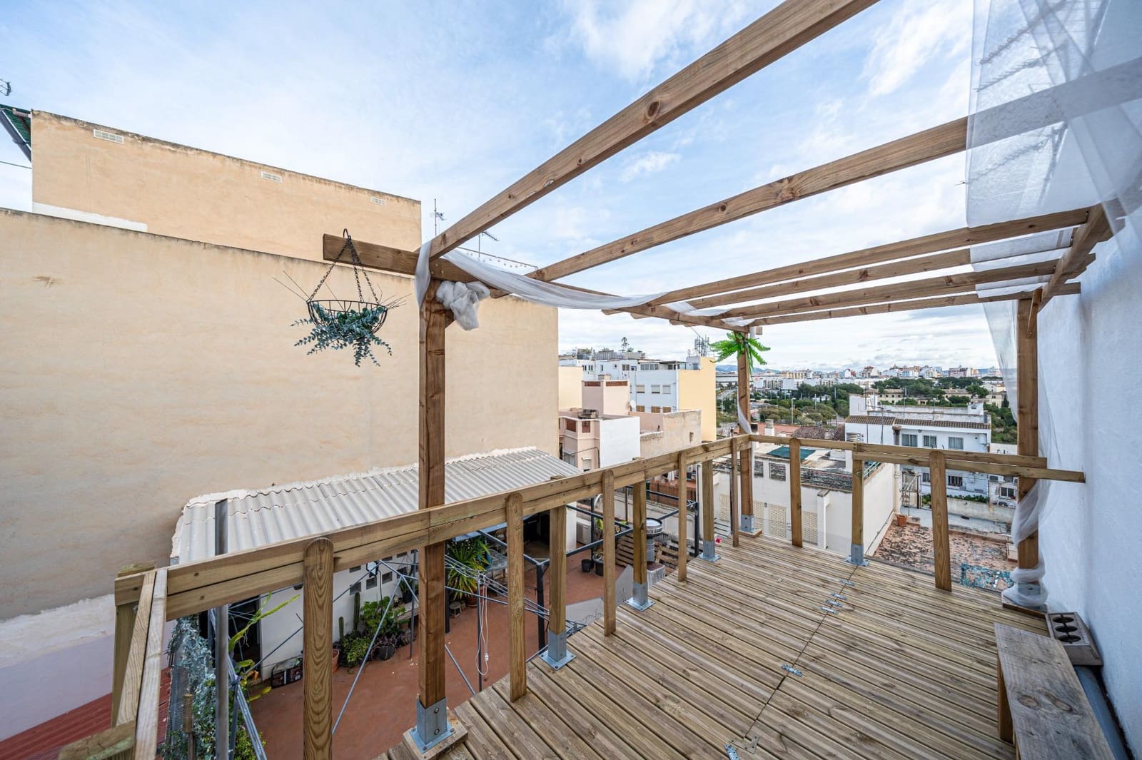 2 bedroom Terraced Villa for sale in Palma de Mallorca - € 849,000 (Ref: 9627608)