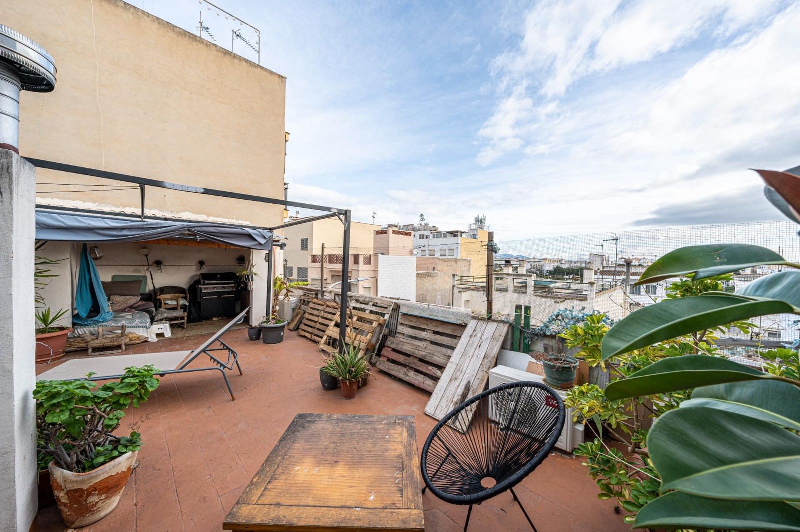 2 bedroom Terraced Villa for sale in Palma de Mallorca - € 849,000 (Ref: 9627608)