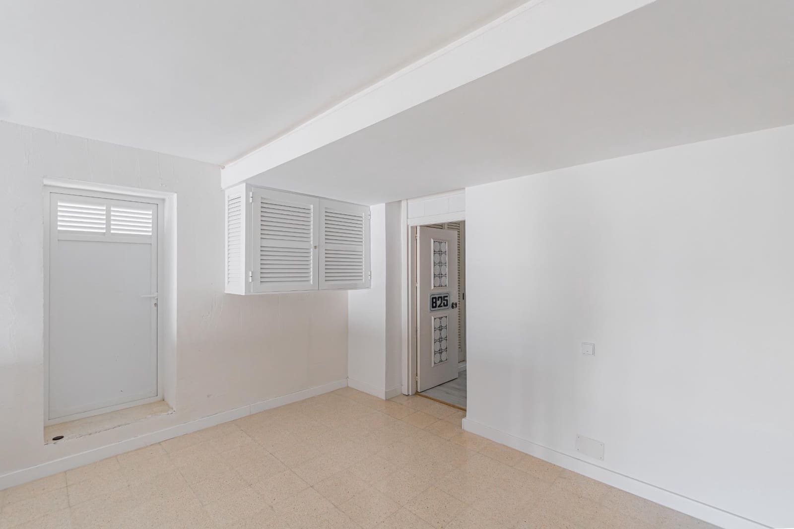 1 sovrum Studio till salu i Puerto de Alcudia med pool - 215 000 € (Ref: 9630038)