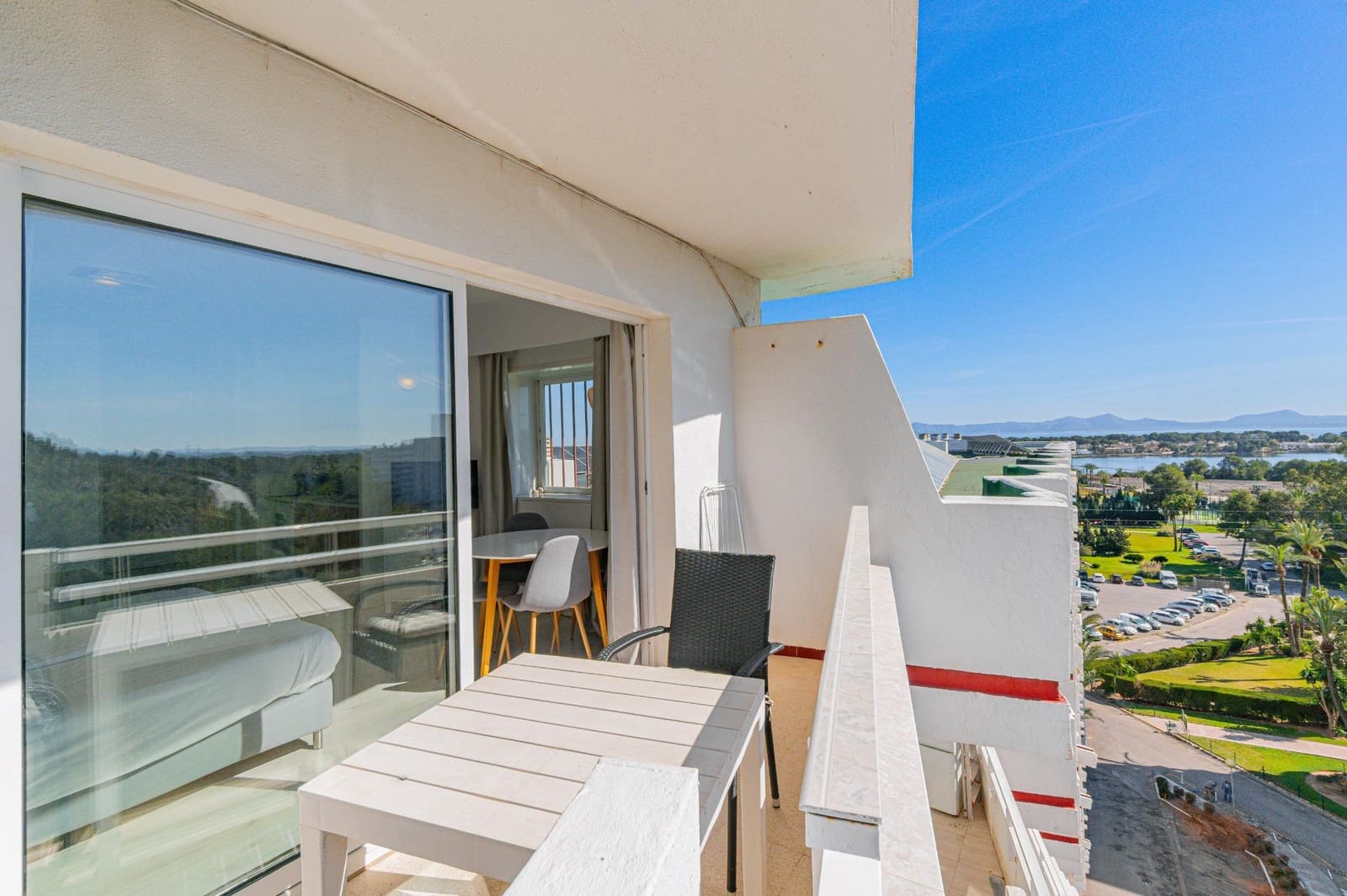 1 sovrum Studio till salu i Puerto de Alcudia med pool - 215 000 € (Ref: 9630038)