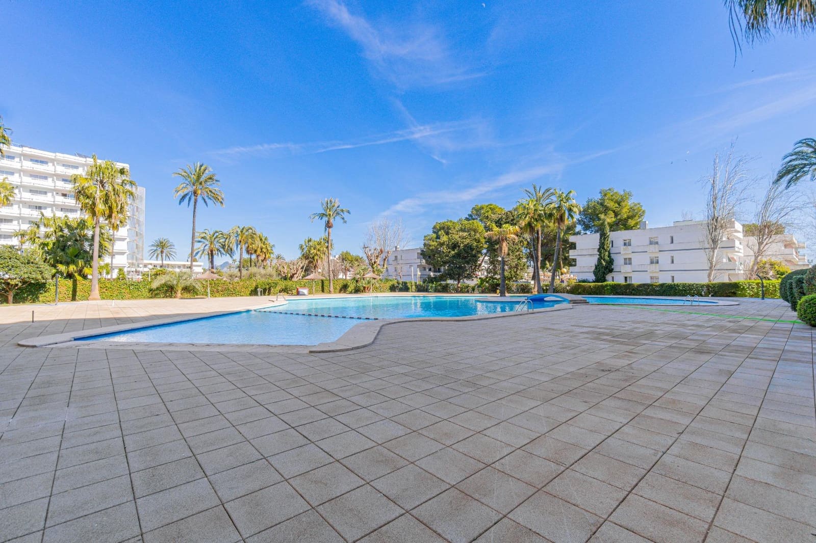 1 sovrum Studio till salu i Puerto de Alcudia med pool - 215 000 € (Ref: 9630038)