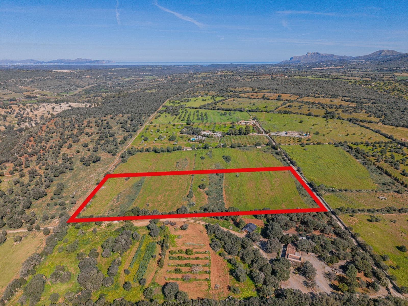 Mark till salu i Manacor - 215 000 € (Ref: 9637643)