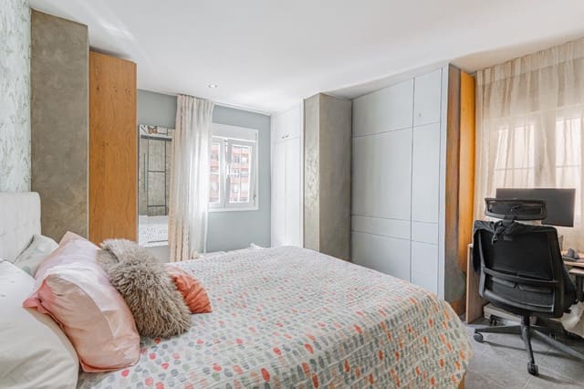 2 chambre Appartement à vendre à Foners, Palma de Mallorca avec garage - 359 000 € (Ref: 9637644)