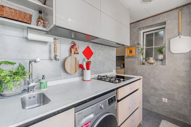 2 chambre Appartement à vendre à Foners, Palma de Mallorca avec garage - 359 000 € (Ref: 9637644)