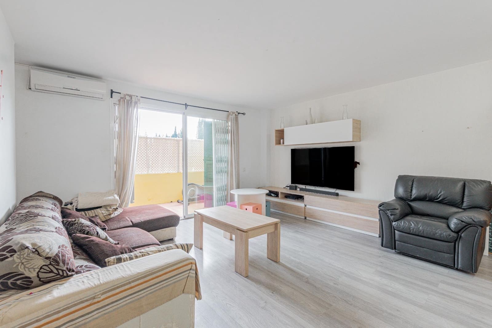 3 soveværelse Lejlighed til salg i Palma de Mallorca med garage - € 425.000 (Ref: 9637647)