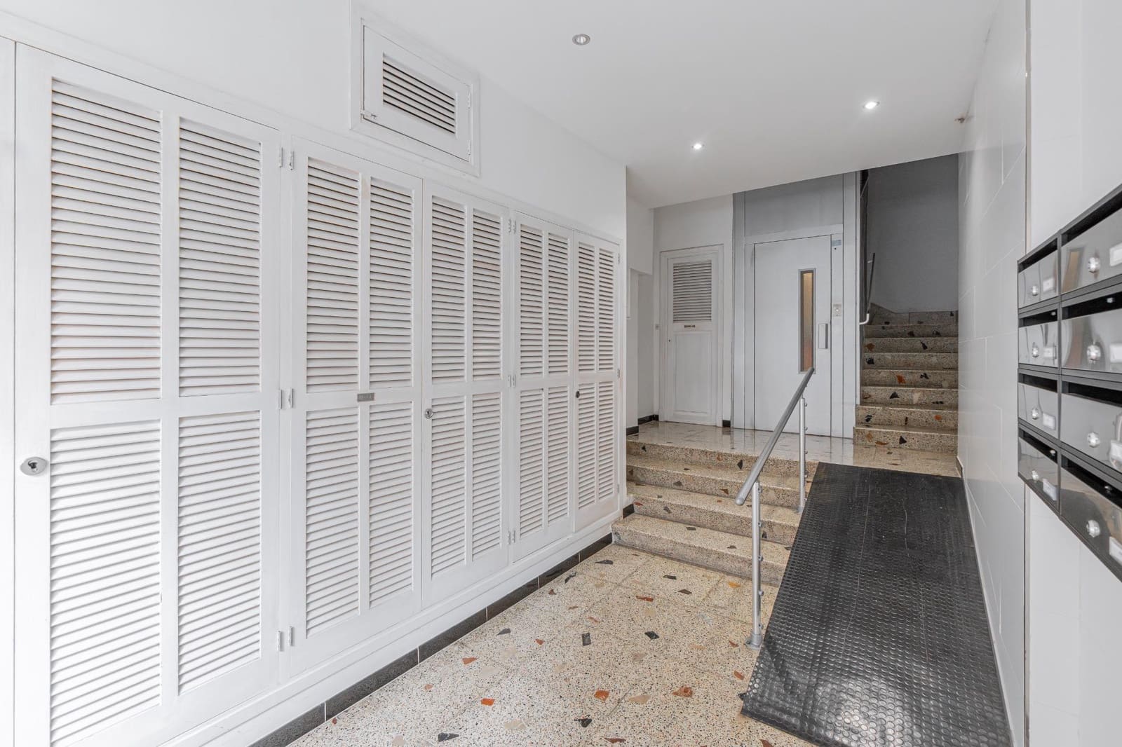 Piso de 2 habitaciones en Palma de Mallorca en venta - 415.000 € (Ref: 9661973)