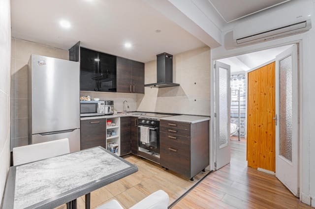 3 makuuhuone Asunto myytävänä paikassa Palma de Mallorca - 395 000 € (Ref: 9677535)