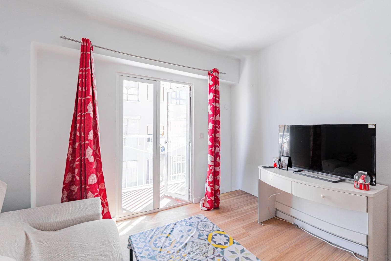 3 bedroom Flat for sale in Palma de Mallorca - € 395,000 (Ref: 9677535)