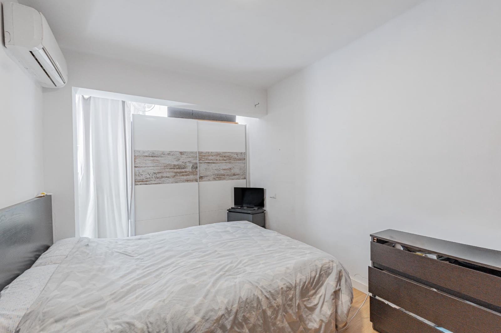 3 bedroom Flat for sale in Palma de Mallorca - € 395,000 (Ref: 9677535)