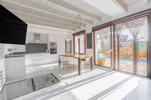 3 sovrum Finca/Hus på landet att hyra i Caimari, Selva med pool garage - 4 000 € (Ref: 9679918)