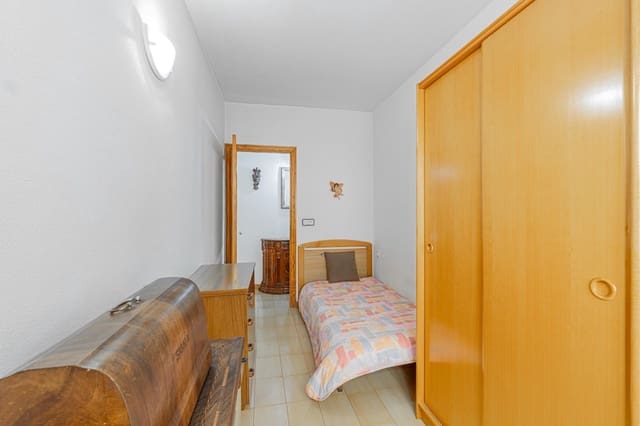 3 makuuhuone Huoneisto myytävänä paikassa Palma de Mallorca - 259 000 € (Ref: 9686487)