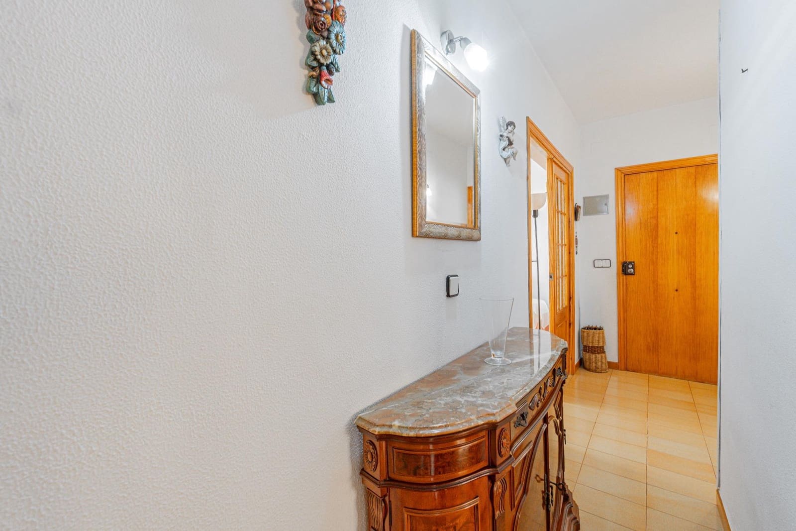 3 bedroom Apartment for sale in Palma de Mallorca - € 259,000 (Ref: 9686487)