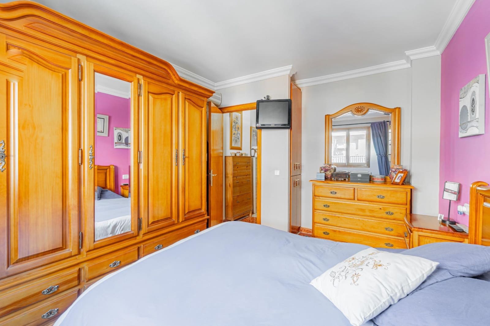 3 bedroom Flat for sale in Palma de Mallorca - € 349,900 (Ref: 9721739)