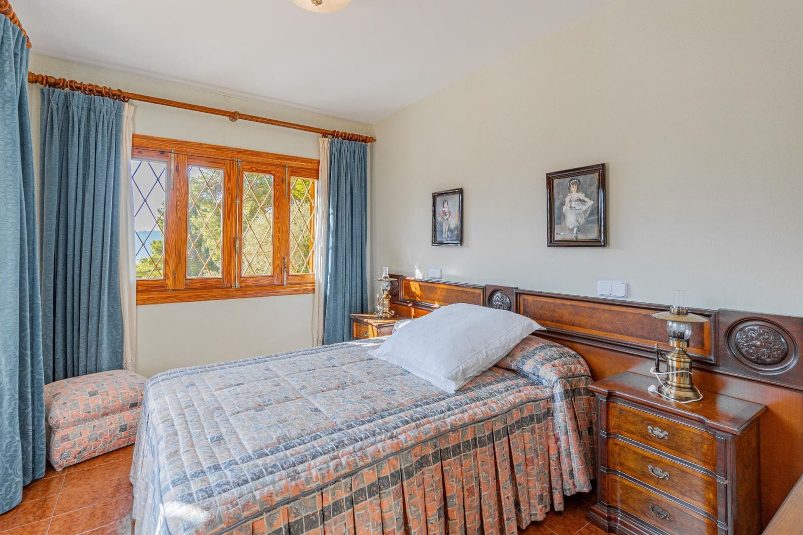 4 bedroom Villa for sale in Valldemosa with garage - € 1,800,000 (Ref: 9726673)