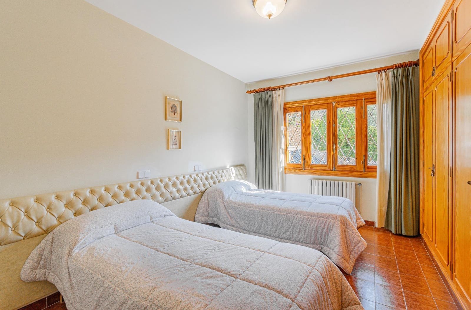 4 bedroom Villa for sale in Valldemosa with garage - € 1,800,000 (Ref: 9726673)