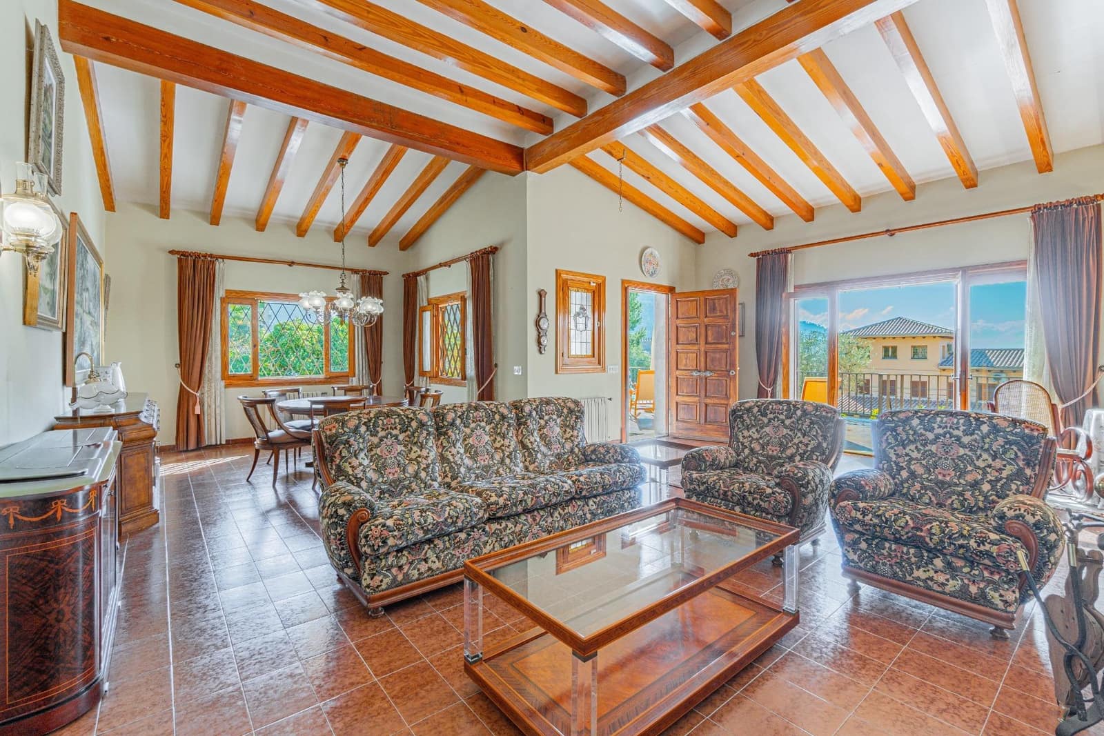 4 bedroom Villa for sale in Valldemosa with garage - € 1,800,000 (Ref: 9726673)