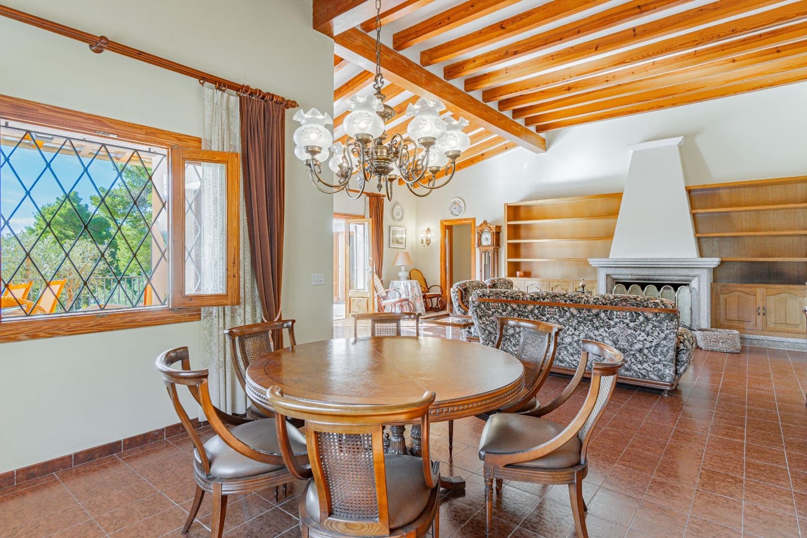 4 bedroom Villa for sale in Valldemosa with garage - € 1,800,000 (Ref: 9726673)