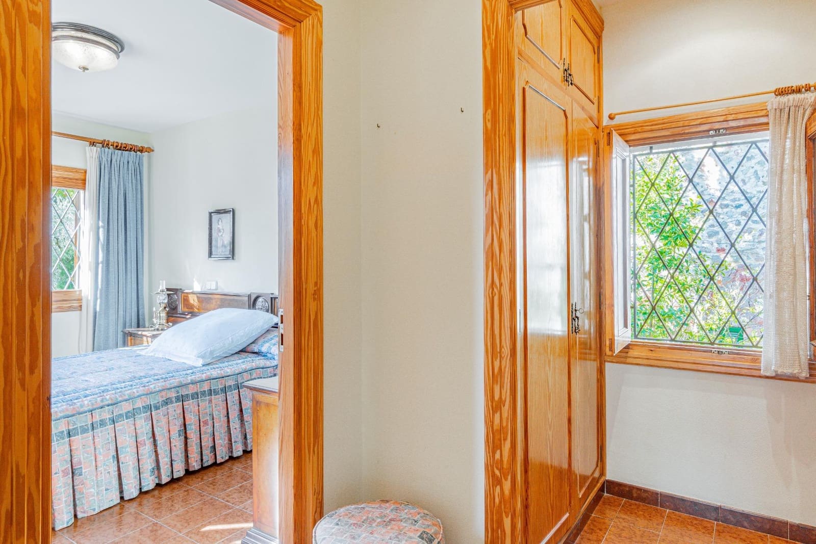 4 bedroom Villa for sale in Valldemosa with garage - € 1,800,000 (Ref: 9726673)