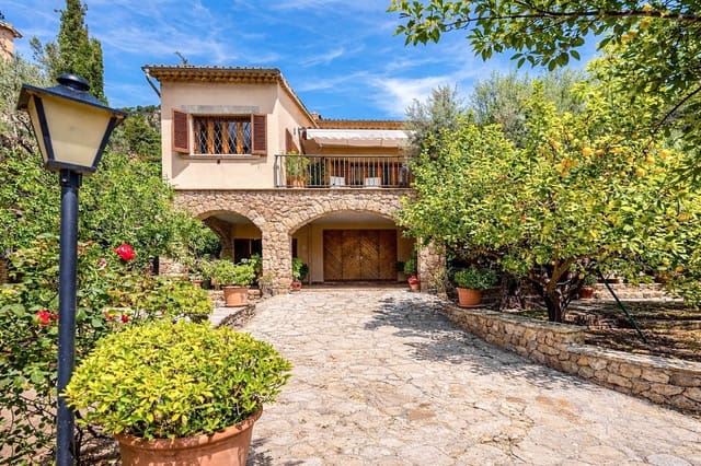4 soverom Villa til salgs i Valldemosa med garasje - € 1 800 000 (Ref: 9726673)