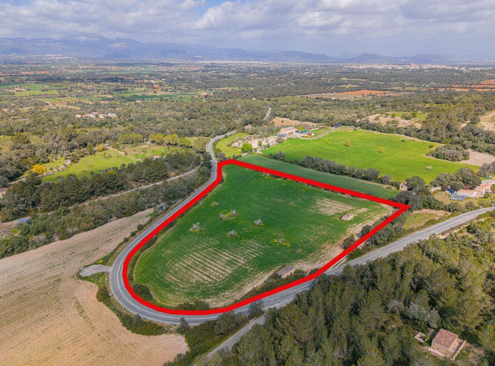 Undeveloped Land for sale in Llubi - € 249,000 (Ref: 9726674)