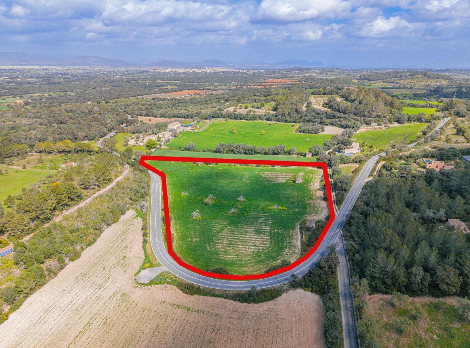 Undeveloped Land for sale in Llubi - € 249,000 (Ref: 9726674)