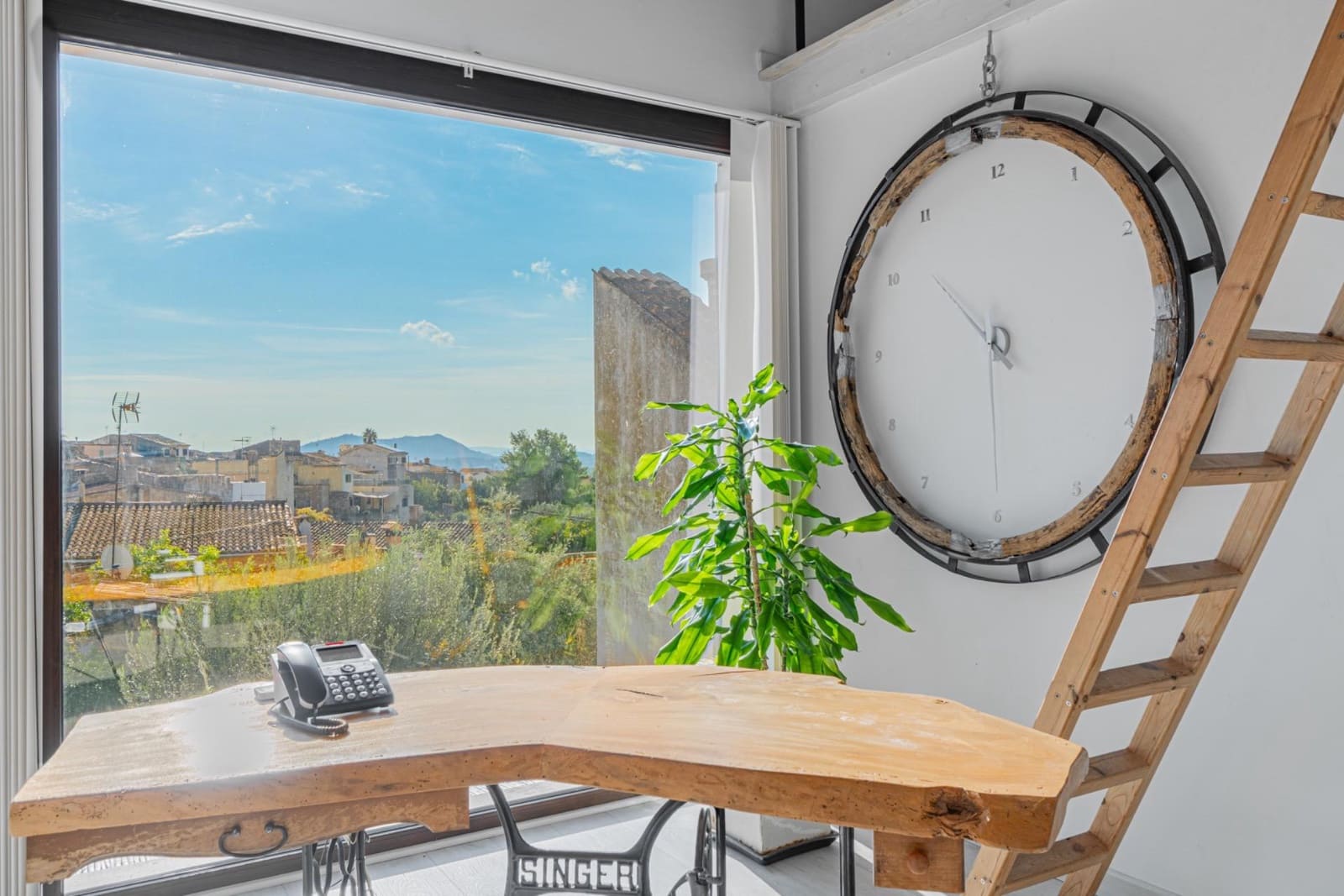 3 quarto Casa em Banda para arrendar em Caimari com piscina garagem - 3 000 € (Ref: 9759024)